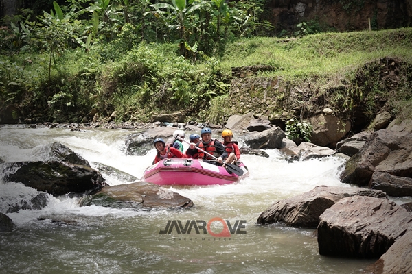 Rafting Cipunagara - Javarove